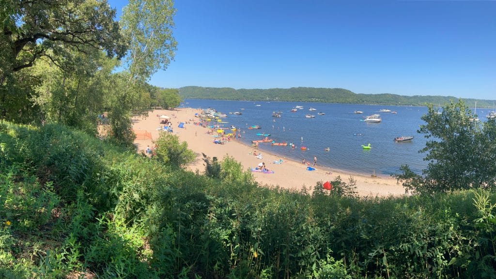 Lake City, MN - Chamber of Commerce - Beach View